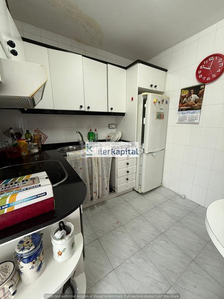 Foto f66b3bab-a87a-464b-a66f-baed788462c6. Pis amb calefacció a Joc de la Bola - Camps d'Esports Lleida