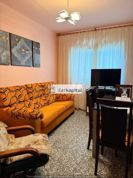 Foto 14df9946-4a19-49e3-a855-80b1a0a12c82. Piso en Príncep de Viana-Clot-Xalets Humbert Torres Lleida