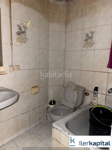 Foto d027ce84-7f49-47c7-ba48-ccc443186772. Edifici a Centre Històric Lleida