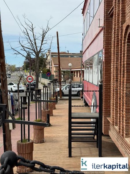 Foto de76d059-7697-4abb-adb0-ce53f38abffa. Local comercial a Ciutat Jardí Lleida