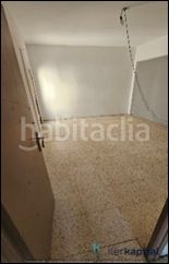Foto 67f7a5eb-88da-4d89-8625-efb34cfa6209. Piso en Fraga