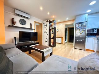 Flat in Instituts-Universitat