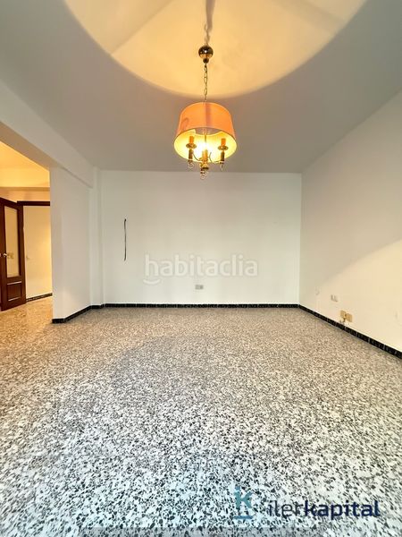 Foto 8e3a0e8a-a3a8-4902-9e57-4ea5eb06cadd. Studio dans Centre Històric Lleida
