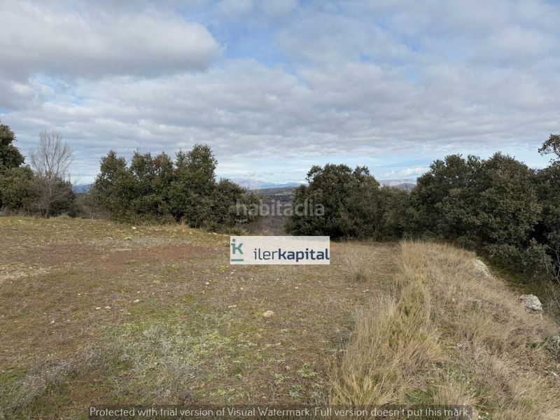 Foto aa2f934c-8ea6-408f-933e-bd7c3a418530. Finca rústica en Tolva