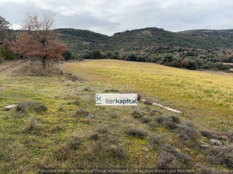 Foto b3972633-fad6-4001-863c-cf55d4b55299. Finca rústica en Tolva