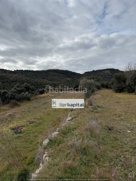 Foto ef3f775e-894b-4bc7-9a40-94c179be69b9. Finca rústica en Tolva