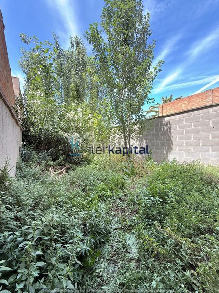 Foto 34e56b36-34b7-48bc-9565-1f39f741b558. Casa amb aparcament a Belianes