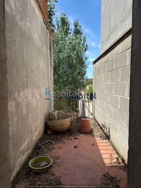 Foto fe74babb-ae3e-46a1-875b-6c323b2ee9d7. Casa amb aparcament a Belianes