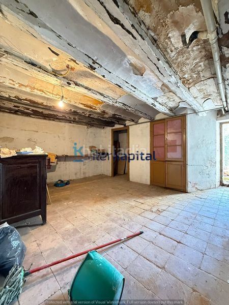 Foto fec8295b-09fb-4c4f-ac3f-bf5525f8d09a. Casa amb aparcament a Belianes
