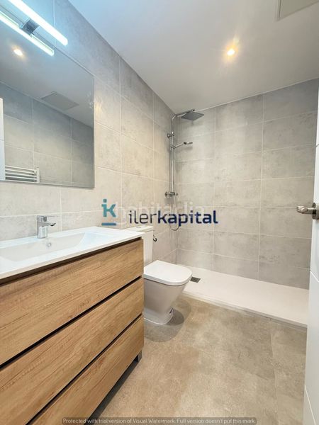 Foto a4031aa4-345e-43af-800e-12279eb1a059. Flat with heating in Centre Històric Lleida