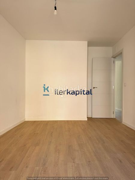Foto df68bd6e-f93e-483b-89c9-e20ed212afdc. Flat with heating in Centre Històric Lleida