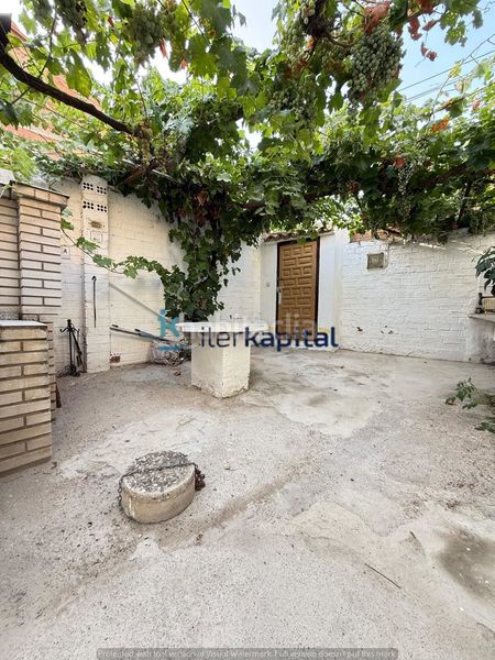 Foto af58365a-6576-42a7-81ee-0344cf446159. Casa amb calefacció a Almenar