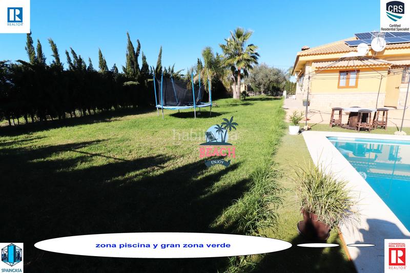 Foto 09940cee-7805-49dd-aeda-ee32b7b18e8b. Chalet -finca rustica--huelva??-re3f-7557 en Aljaraque