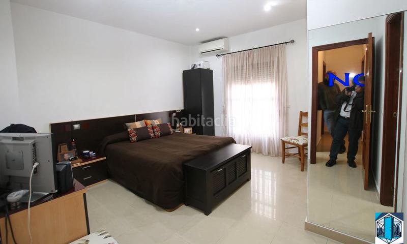 Foto 0e60ac87-605d-4627-bcfe-6527467f3d82. Casa adossada amb aparcament a San Juan del Puerto