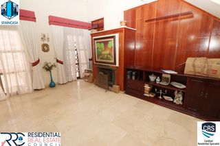 D�plex en Calle gobernador alonso 2. Piso d�plex en pleno centro de huelva - tercera planta - 4??3??0