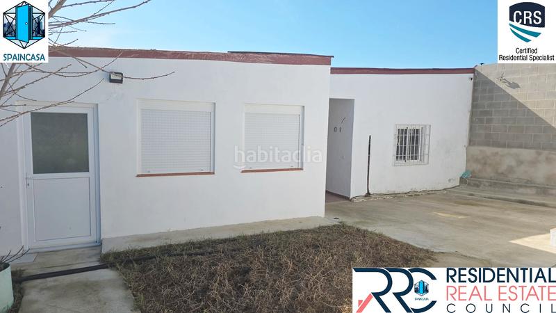 Foto b9714f8d-9fe1-40e6-9c6a-592c1e17174a. Chalet avec cheminée chauffage dans Núcleo Urbano Aljaraque