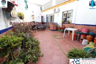 Maison jumele en Plaza de espaa 4. Casa de pueblo en el centro de triguero 3??8??0??0??0??0????????
