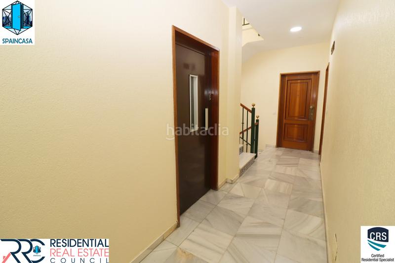 Foto 295f6525-f332-45a6-a71d-6e0410611654. Duplex dans calle gobernador alonso 2 dans Centro Huelva