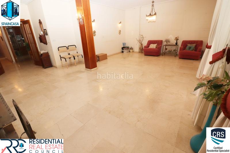 Foto c0ad9b35-4661-491b-a6ba-af867525ae9e. Duplex dans calle gobernador alonso 2 dans Centro Huelva