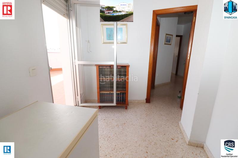 Foto 25977f51-cdc2-4f1b-adc9-0e389b4f40a2. Lloguer àtic a calle enebro 104 a El Portil