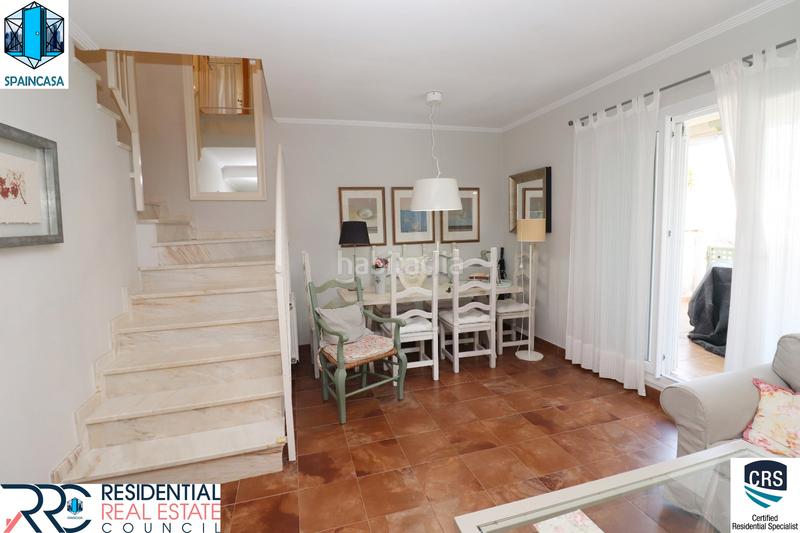 Foto 257b8b27-4418-42d7-a27a-1a58de89655b. Casa adossada a avenida cristóbal colón 2 a El Portil