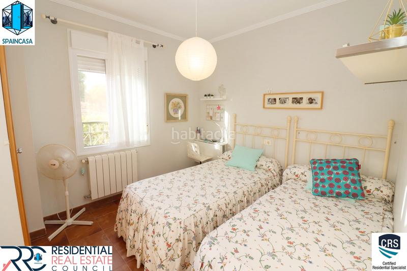 Foto 2c8275c1-58fe-461f-859c-d36d62fc897f. Casa adossada a avenida cristóbal colón 2 a El Portil