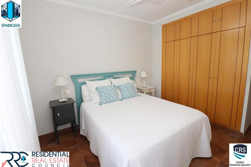 Foto 648f1657-20d2-4a2e-9e76-644fafaab4c2. Casa adossada a avenida cristóbal colón 2 a El Portil
