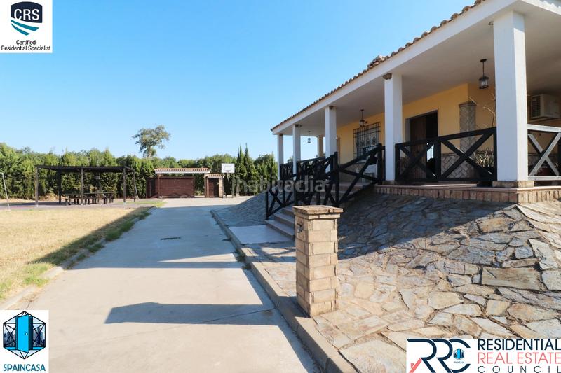 Foto 7f7206a0-b21f-4ea7-8e74-528e5dfcef1b. Chalet  independiente con parcela y piscina privada 3??0??0??0??0??0?????????? en Beas