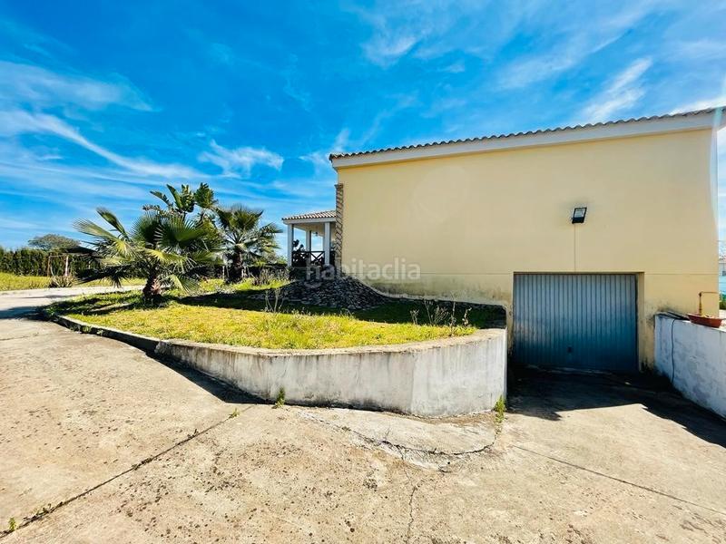 Foto a983bec4-76fd-408a-8bd2-29d3c66aa246. Chalet  independiente con parcela y piscina privada 3??0??0??0??0??0?????????? en Beas