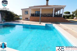 Xalet a Beas. Chalet independiente con parcela y piscina privada 3??2??0??0??0