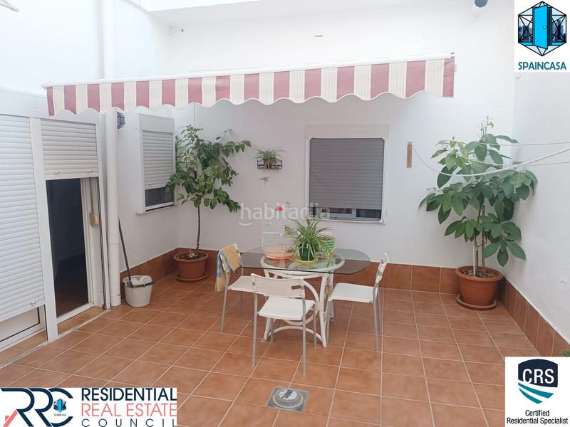 Foto a6d2ce10-f2e0-46ec-9139-2fa0bf49d0a9. Rez-de-chaussée avec parking dans Almonte Almonte