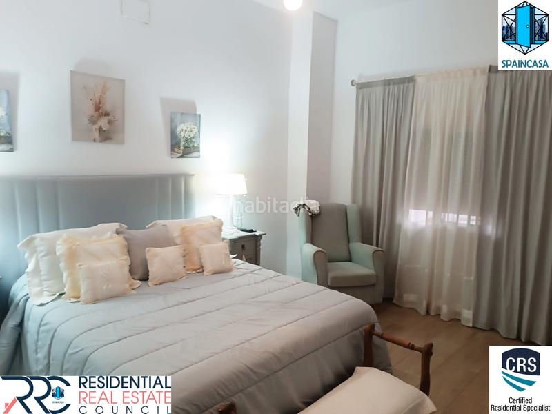 Foto eeca49f6-150b-4d25-b229-1797bbe670a5. Rez-de-chaussée avec parking dans Almonte Almonte