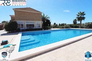 Masia en Camino de domingo negro 65. Chalet con estupenda finca en gibrale�n ????????????3??2??9??0??