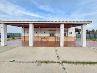 Bauernhof  Carretera gibraleón 9c. Chalet en gibraleon-el pintao 175000€??????