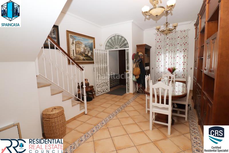 Foto 0a942a05-2e59-461d-a430-7a2cfb54f41a. Semi detached house in Moguer