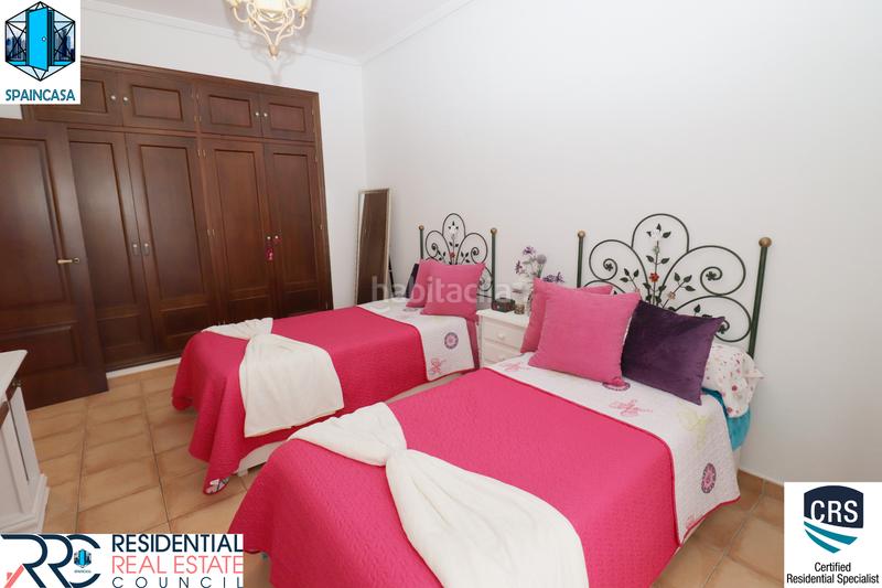 Foto 0eeeb1e4-5cb7-4a57-bf64-4caf8e062718. Semi detached house in Moguer