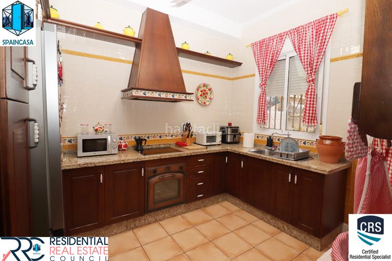 Foto 9ae6f050-0456-4051-98f6-43cde95b7df6. Semi detached house in Moguer