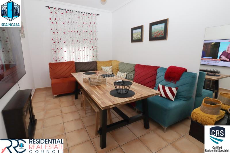 Foto beec1279-fe2b-491e-9c87-1289a8b9abce. Semi detached house in Moguer