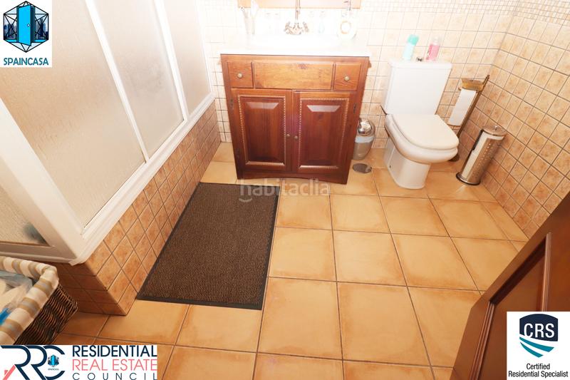 Foto d705101c-57aa-44c5-ac54-6793e85e5a97. Semi detached house in Moguer