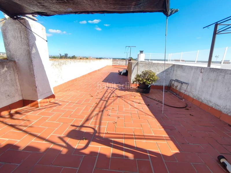 Foto f0c6e87a-f101-471d-8cc3-381726e9de73. Zweistöckige wohnung in avenida de la feria 1c in Cartaya