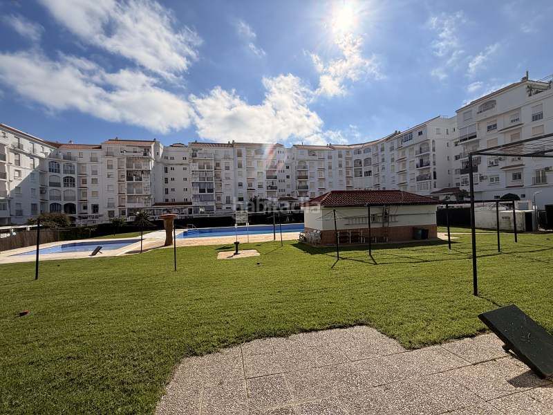 Foto 6ebc5e20-e25a-4e9c-a2cd-524c83f35f1e. Pis amb piscina a El Portil