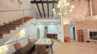 Pis en Avenida de las flores 34. ??? d�plex independiente de alto standing en lepe ??? un hogar d