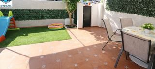 Chalet in Plaza príncipe de asturias 18. ??? magnífica vivienda adosada en aljaraque ???!! ahora 190.000€