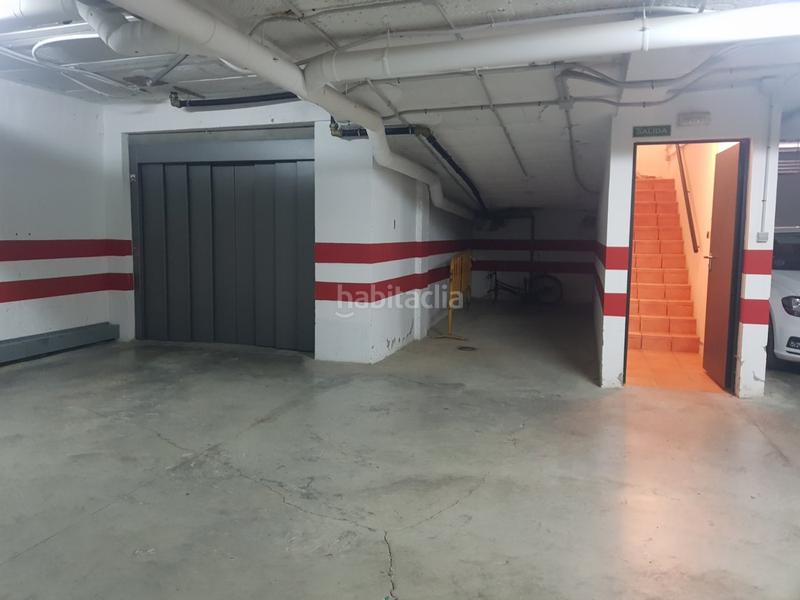 Foto acdf7104-6a6e-4bb7-9372-a59315b2097b. Car parking in Playa Cruz del Mar Chipiona