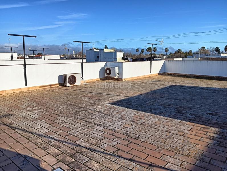 Foto b73d94fe-df94-44c7-87a0-5ae977c1af55. Piso  ubicado a dos pasos del Centro peatonal en Chipiona