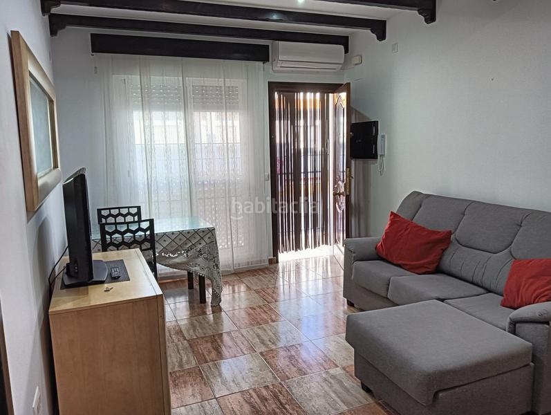 Foto dd4b960d-e8d4-46aa-833e-3a4abd85ea94. Piso  ubicado a dos pasos del Centro peatonal en Chipiona