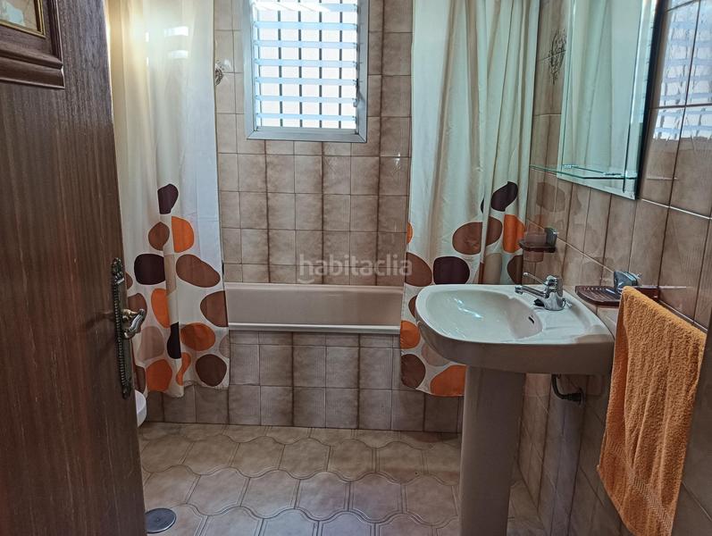 Foto 9579d77e-3816-49ae-afff-938321a19983. Casa adosada chalet con aparcamiento tras Santuario de regla! 10 minutos al mar! en Chipiona