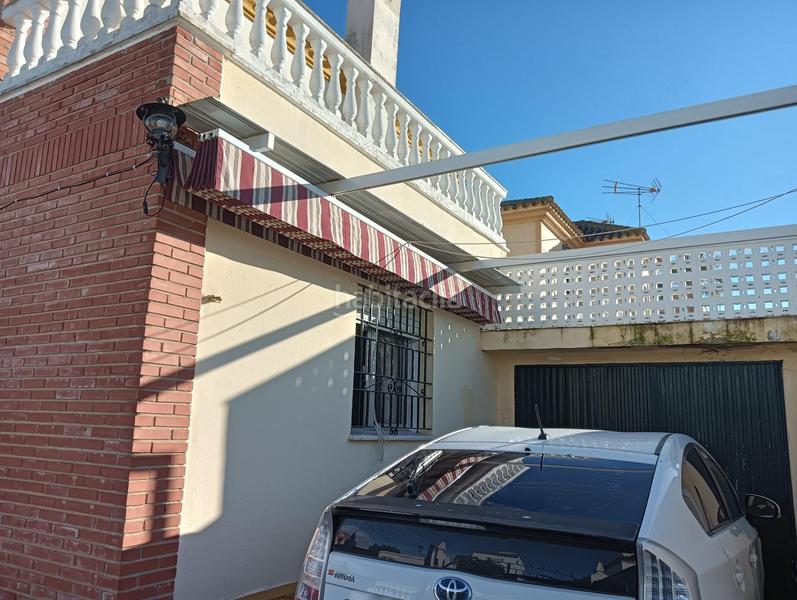 Foto fc564bb4-3d46-4e5e-a0e8-668f49531d20. Casa adosada chalet con aparcamiento tras Santuario de regla! 10 minutos al mar! en Chipiona