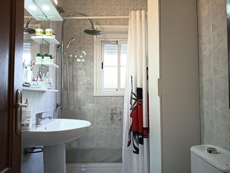 Foto 0d9a1cb9-e663-4a7b-a55d-08d7ed247971. Reihenhaus in Estación de Autobuses Chipiona