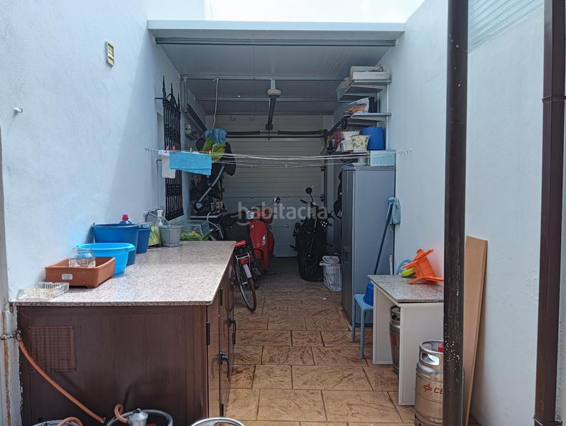 Foto 20424f16-2d92-4aab-9364-63881bba0a91. Reihenhaus in Estación de Autobuses Chipiona